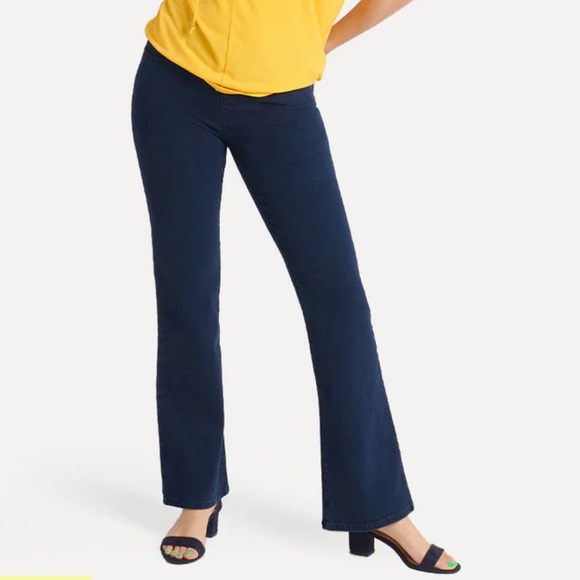 Betabrand Boot-Cut 4-Pocket Yoga Denim - Picture 1 of 12